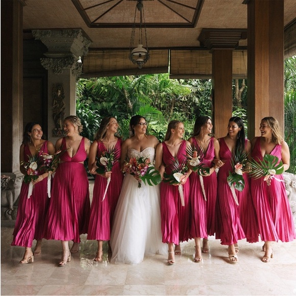 The A&F Giselle Pleated Cutout Maxi Dress Pink - Picture 6 of 13